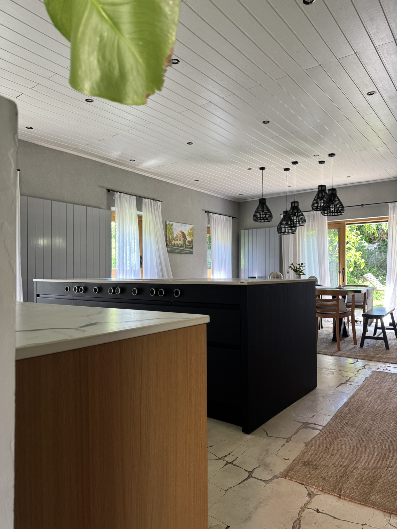 Rempp-Manufakturküche im Poolhaus